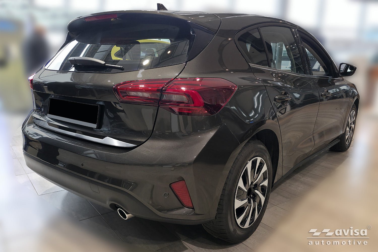 Bakluckelist Ford Focus IV halvkombi 5-dörrars/ ST-Line 2018–2021, facelift 2021+ – Silver satin | AVISA - Carlevel AB - Bakluckelist