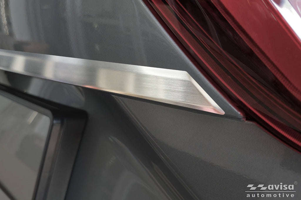 Bakluckelist Ford Kuga III 2019–2024, facelift 2024+ – Silver satin | AVISA - Carlevel AB - Bakluckelist