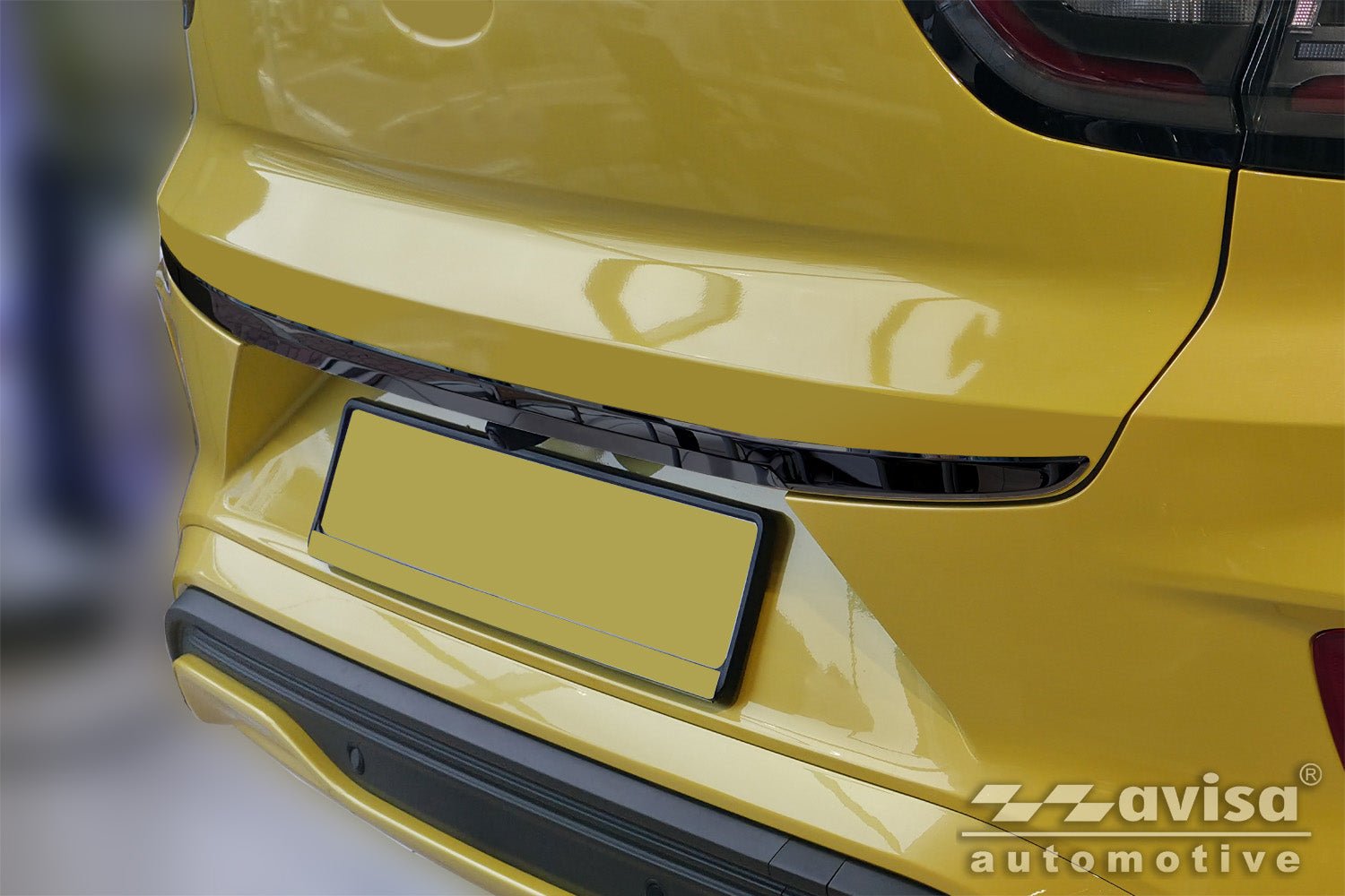 Bakluckelist Ford Puma crossover 2019+ – Spegelblank svart | AVISA - Carlevel AB - Bakluckelist
