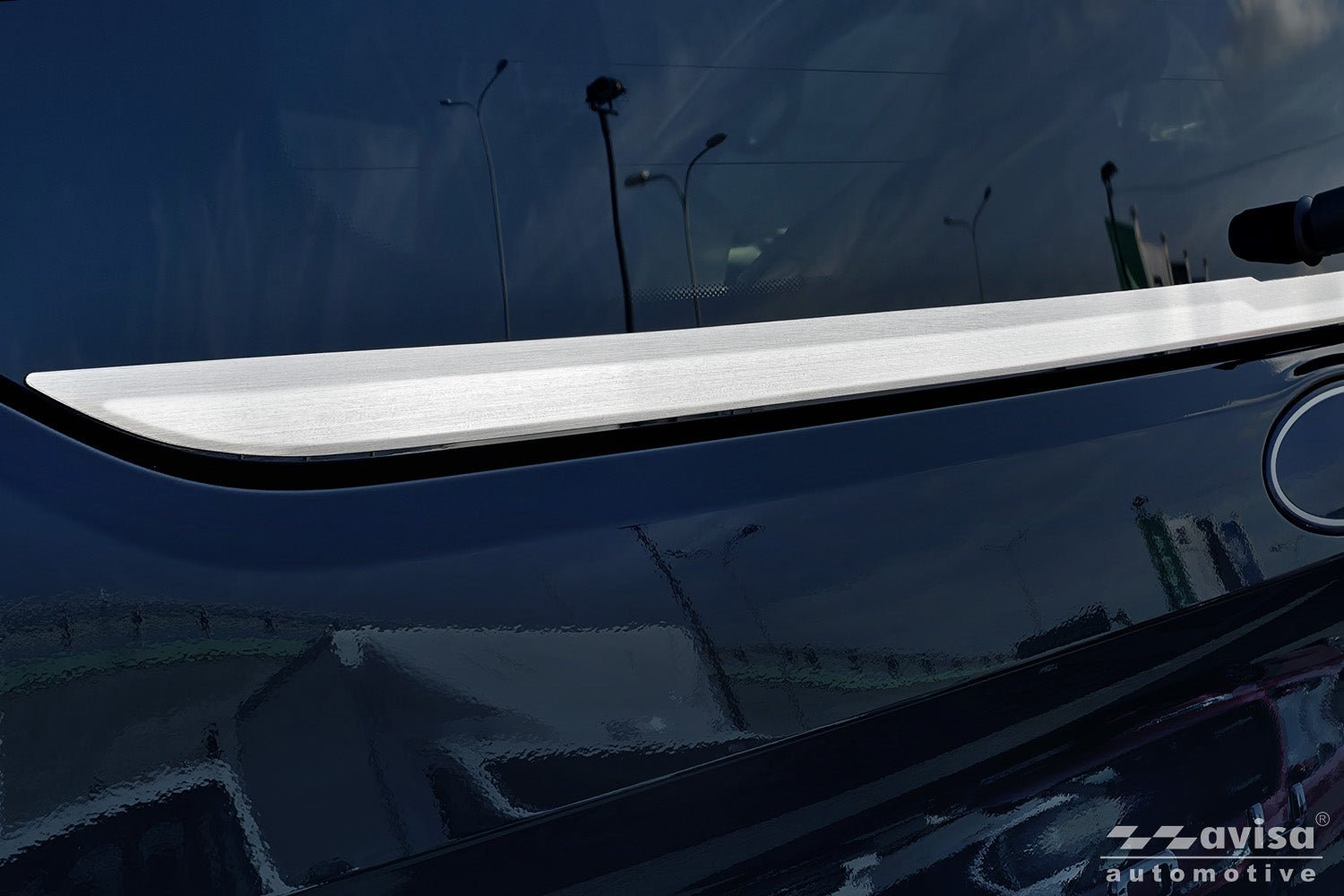 Bakluckelist Ford Tourneo Custom II 2023+ – Silver satin (2/36133) | AVISA - Carlevel AB - Bakluckelist