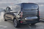 Bakluckelist Ford Tourneo Custom II 2023+ – Spegelblank svart (2/51138) | AVISA - Carlevel AB - Bakluckelist
