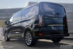 Bakluckelist Ford Tourneo Custom II 2023+ – Spegelpolerat silver (2/38202) | AVISA - Carlevel AB - Bakluckelist