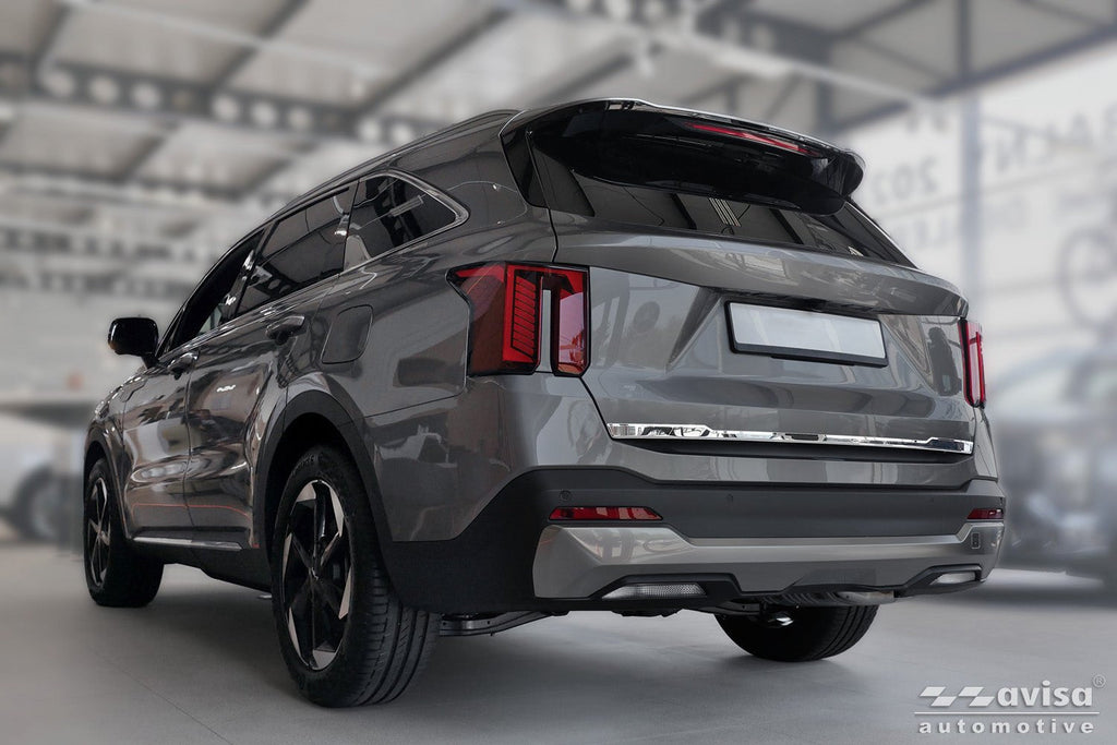 Bakluckelist Kia Sorento IV facelift 2020+ – Spegelpolerat silver (2/38141) | AVISA - Carlevel AB - Bakluckelist