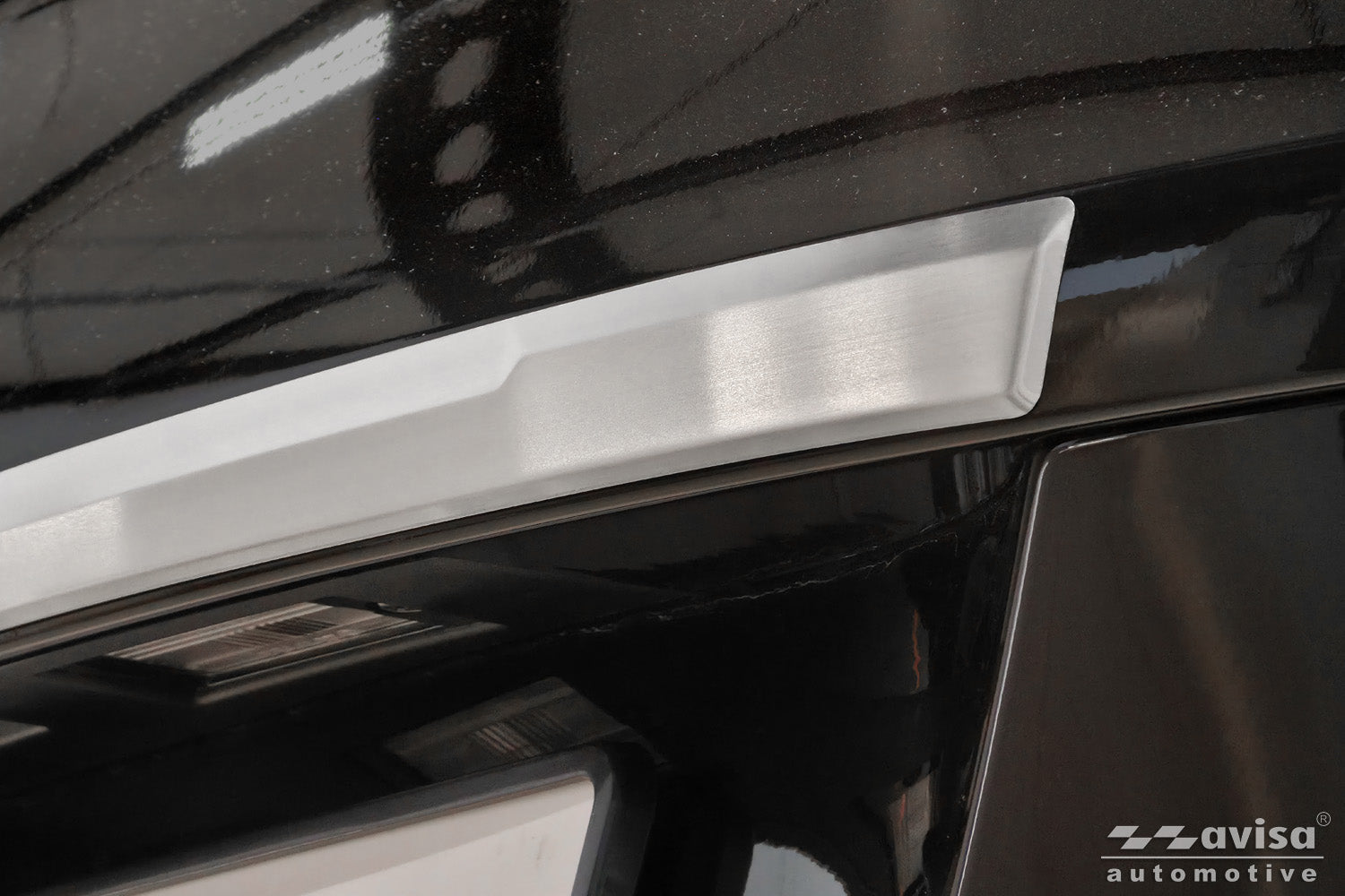 Bakluckelist Kia X-Ceed 2019–2022, facelift 2022+ – Silver satin | AVISA - Carlevel AB - Bakluckelist
