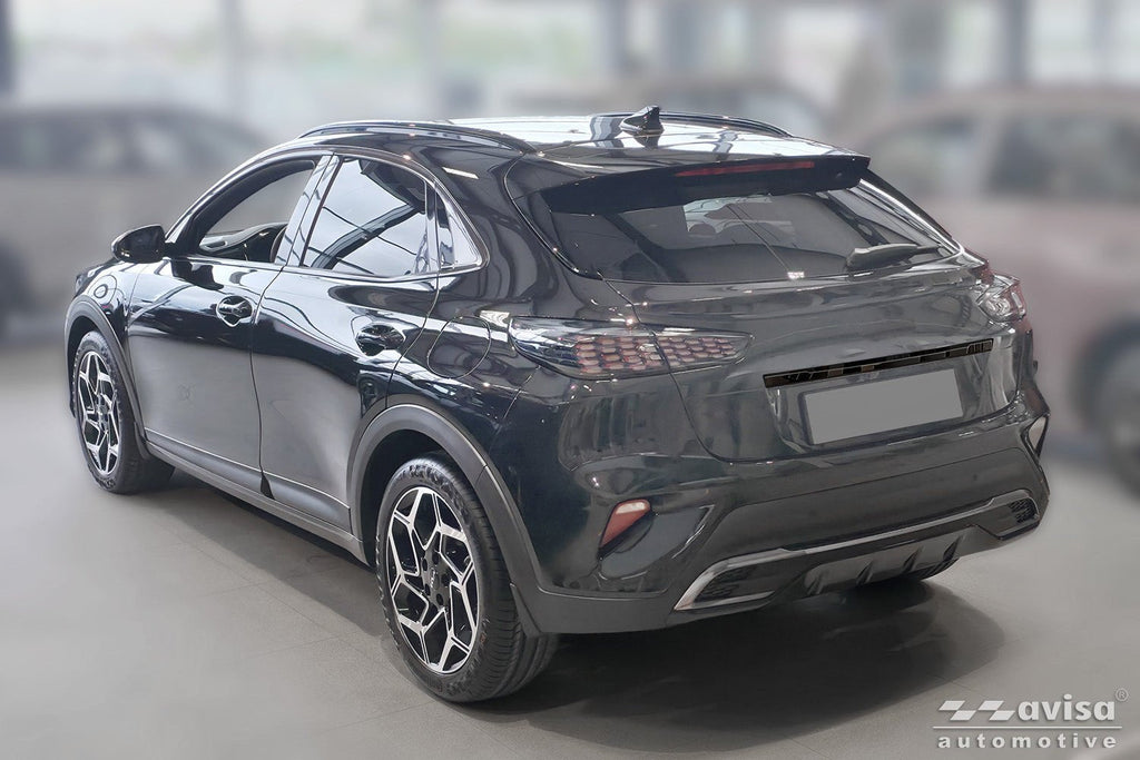 Bakluckelist Kia X-Ceed 2019–2022, facelift 2022+ – Spegelblank svart | AVISA - Carlevel AB - Bakluckelist