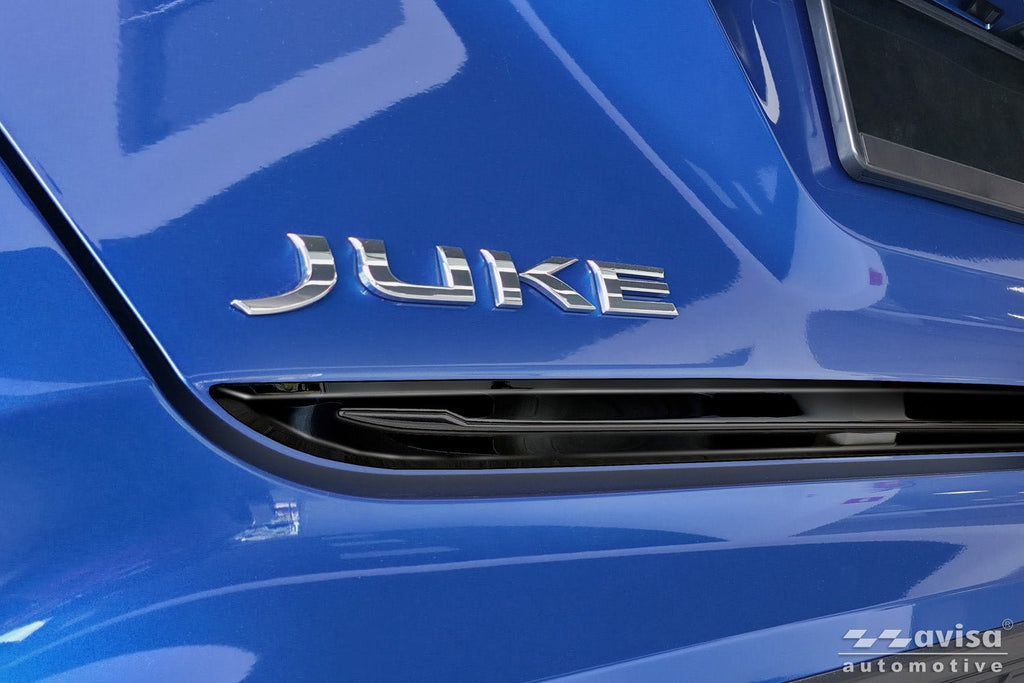Bakluckelist Nissan Juke II 2019+ – Spegelblank svart | AVISA - Carlevel AB - Bakluckelist