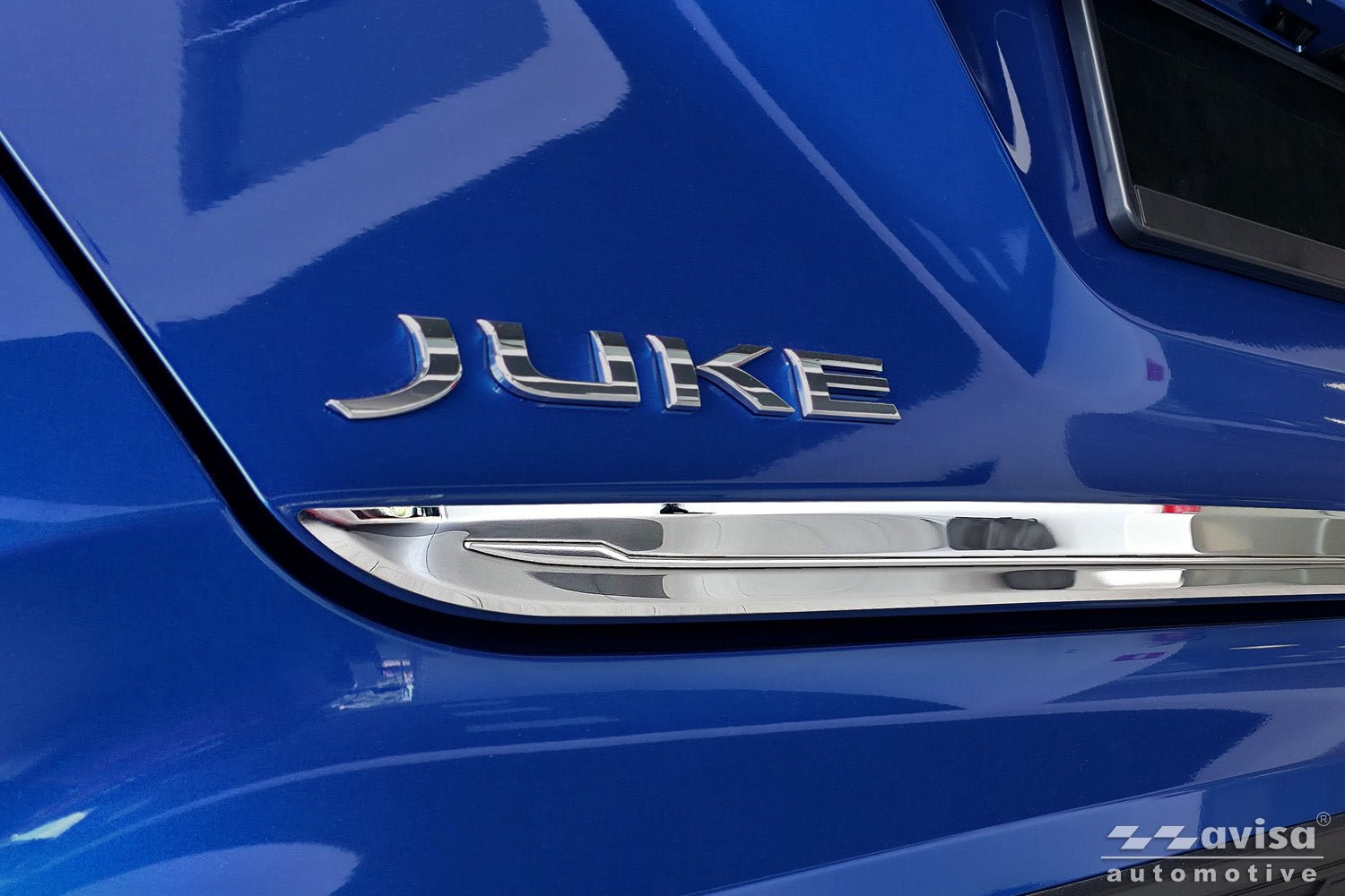 Bakluckelist Nissan Juke II 2019+ – Spegelpolerat silver | AVISA - Carlevel AB - Bakluckelist