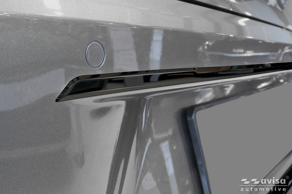 Bakluckelist Picanto III facelift 2024+ – Spegelblank svart | AVISA - Carlevel AB - Bakluckelist