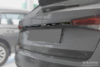 Bakluckelist Skoda Fabia IV 2021+ – Spegelblank svart | AVISA - Carlevel AB - Bakluckelist