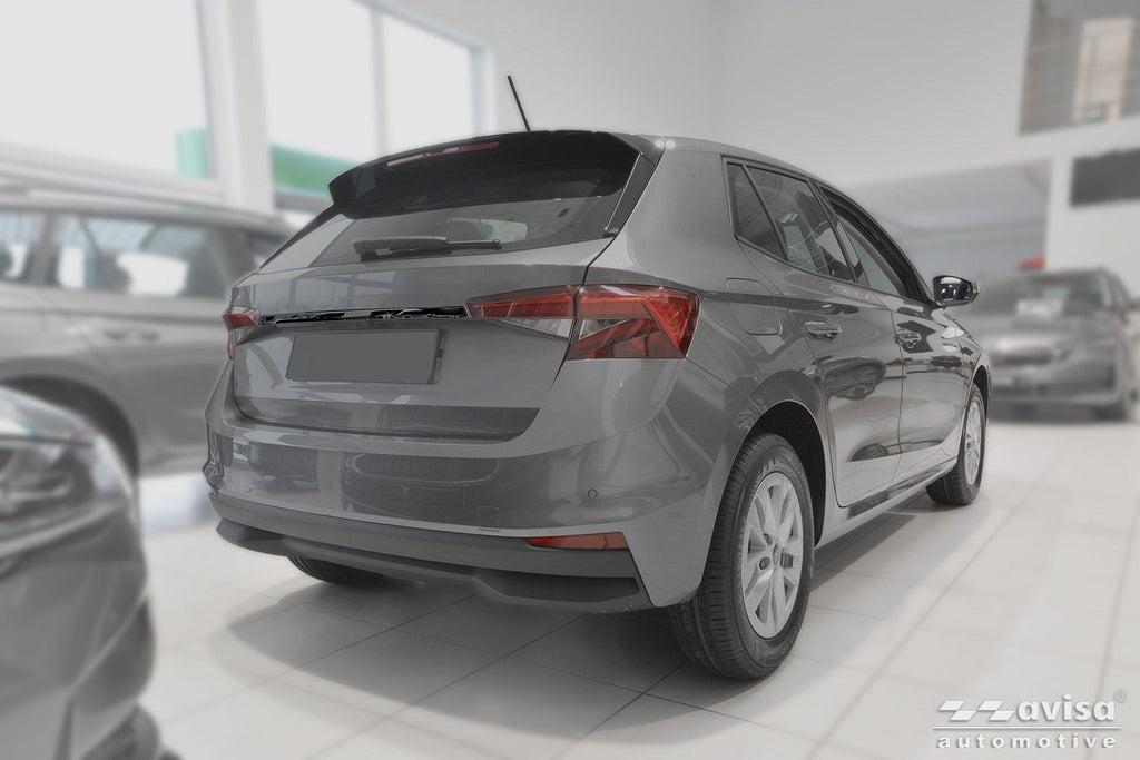 Bakluckelist Skoda Fabia IV 2021+ – Spegelblank svart | AVISA - Carlevel AB - Bakluckelist
