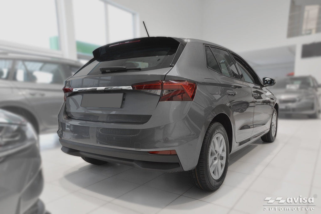 Bakluckelist Skoda Fabia IV 2021+ – Spegelpolerat silver | AVISA - Carlevel AB - Bakluckelist