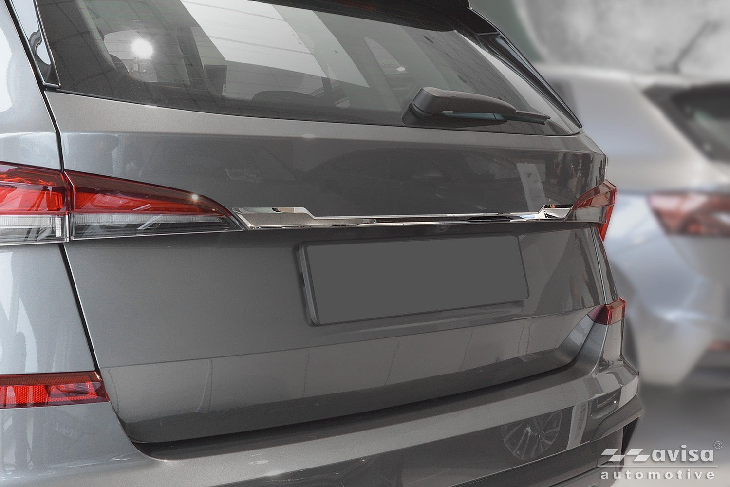 Bakluckelist Skoda Kamiq 2019+24, facelift 24– – Spegelpolerat silver | AVISA - Carlevel AB - Bakluckelist