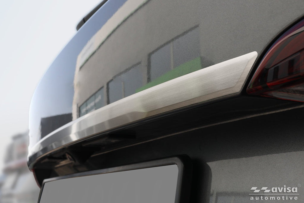 Bakluckelist Skoda Octavia Kombi IV 2019–2024, facelift 2024+ – Silver satin | AVISA - Carlevel AB - Bakluckelist