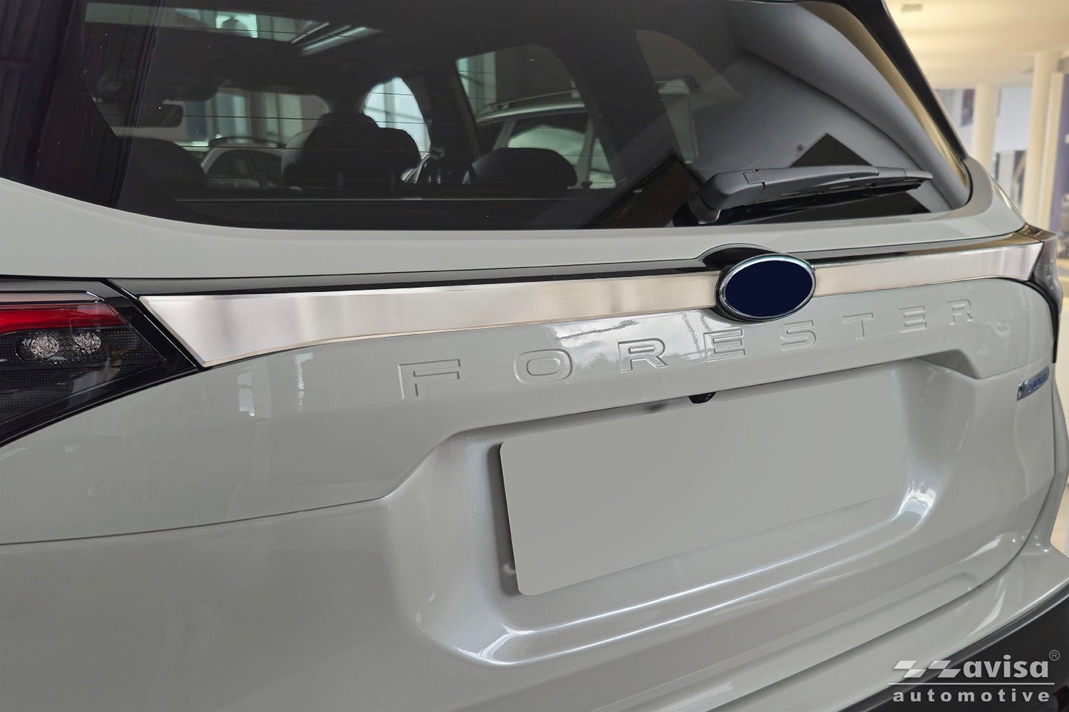 Bakluckelist Subaru Forester VI 2024+ – Silver satin | AVISA - Carlevel AB - Bakluckelist