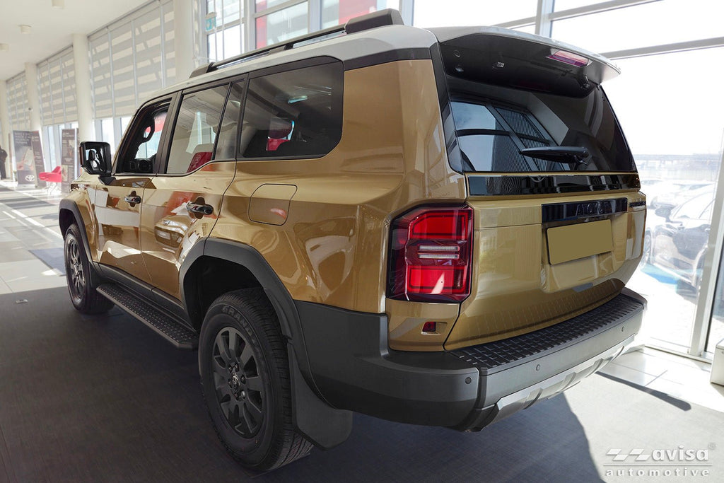 Bakluckelist Toyota Land Cruiser (J25) 2024+ – Spegelblank svart | AVISA - Carlevel AB - Bakluckelist