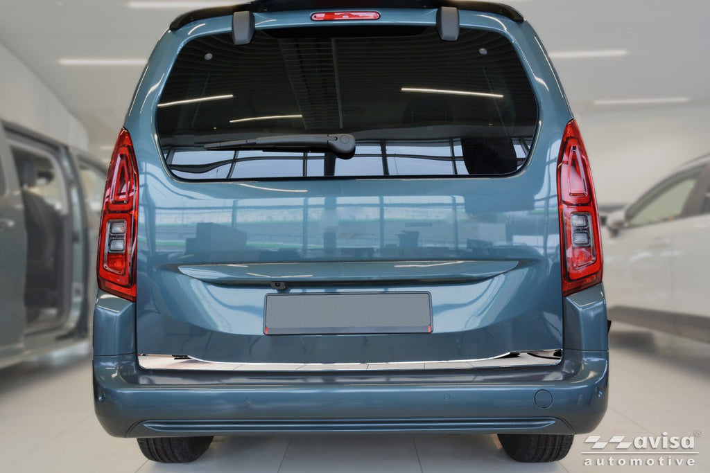 Bakluckelist Toyota Proace City Verso 2019–2024, facelift 2024+ – Spegelpolerat silver | AVISA - Carlevel AB - Bakluckelist