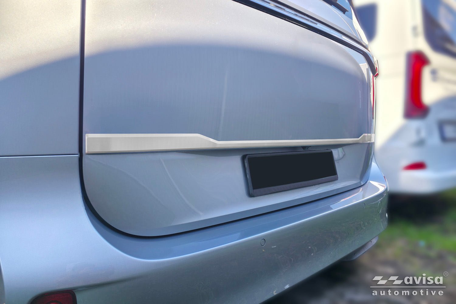 Bakluckelist Volkswagen ID Buzz 2022+ – Silver satin | AVISA - Carlevel AB - Bakluckelist
