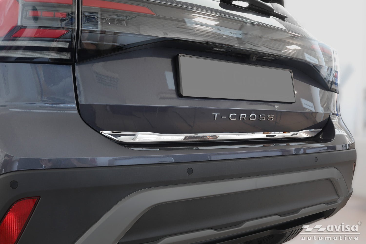 Bakluckelist Volkswagen T-Cross 2018–2024, facelift 2024+ – Spegelpolerat silver | AVISA - Carlevel AB - Bakluckelist