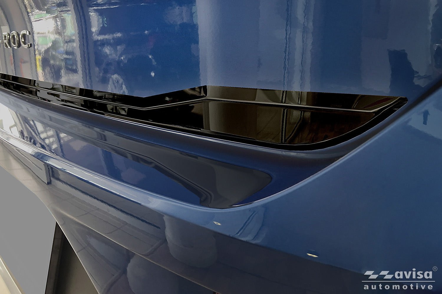 Bakluckelist Volkswagen T-Roc Cabrio 2017–2022. facelift 2022–2025 – Spegelblank svart | AVISA - Carlevel AB - Bakluckelist