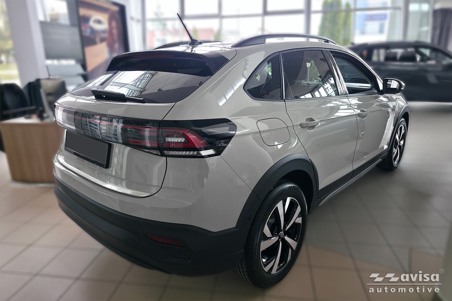 Bakluckelist Volkswagen Taigo 2021+ – Silver satin | AVISA - Carlevel AB - Bakluckelist