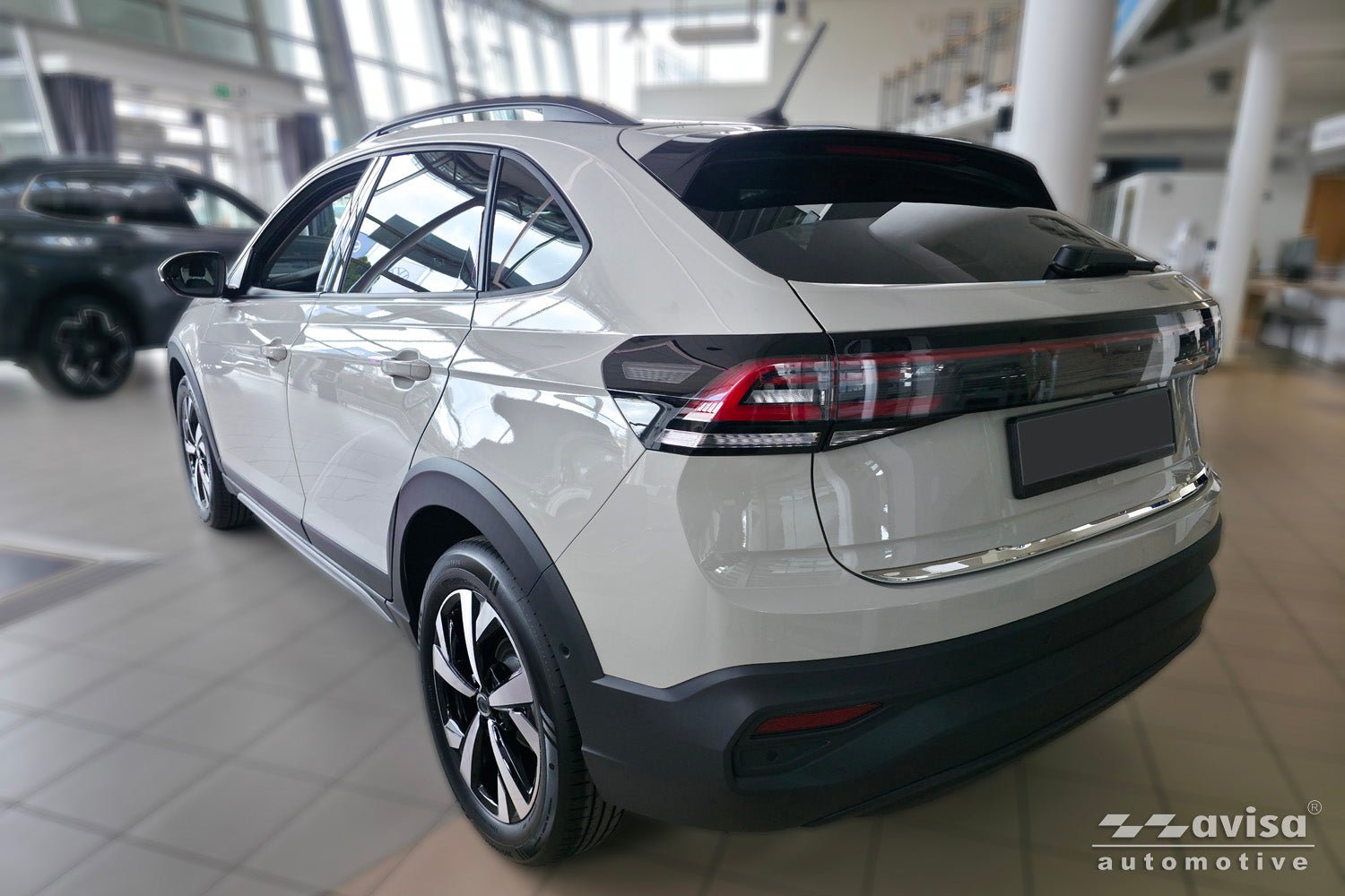 Bakluckelist Volkswagen Taigo 2021+ – Spegelpolerat silver | AVISA - Carlevel AB - Bakluckelist
