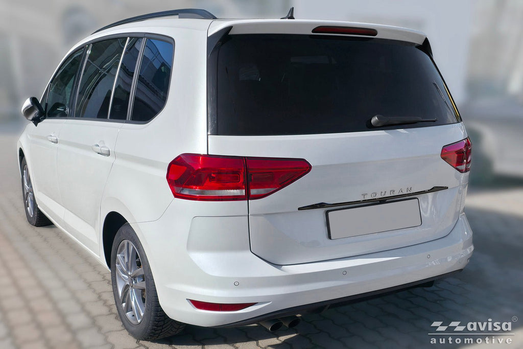 Bakluckelist Volkswagen Touran III/ R-line 2015+ – Spegelblank svart | AVISA - Carlevel AB - Bakluckelist