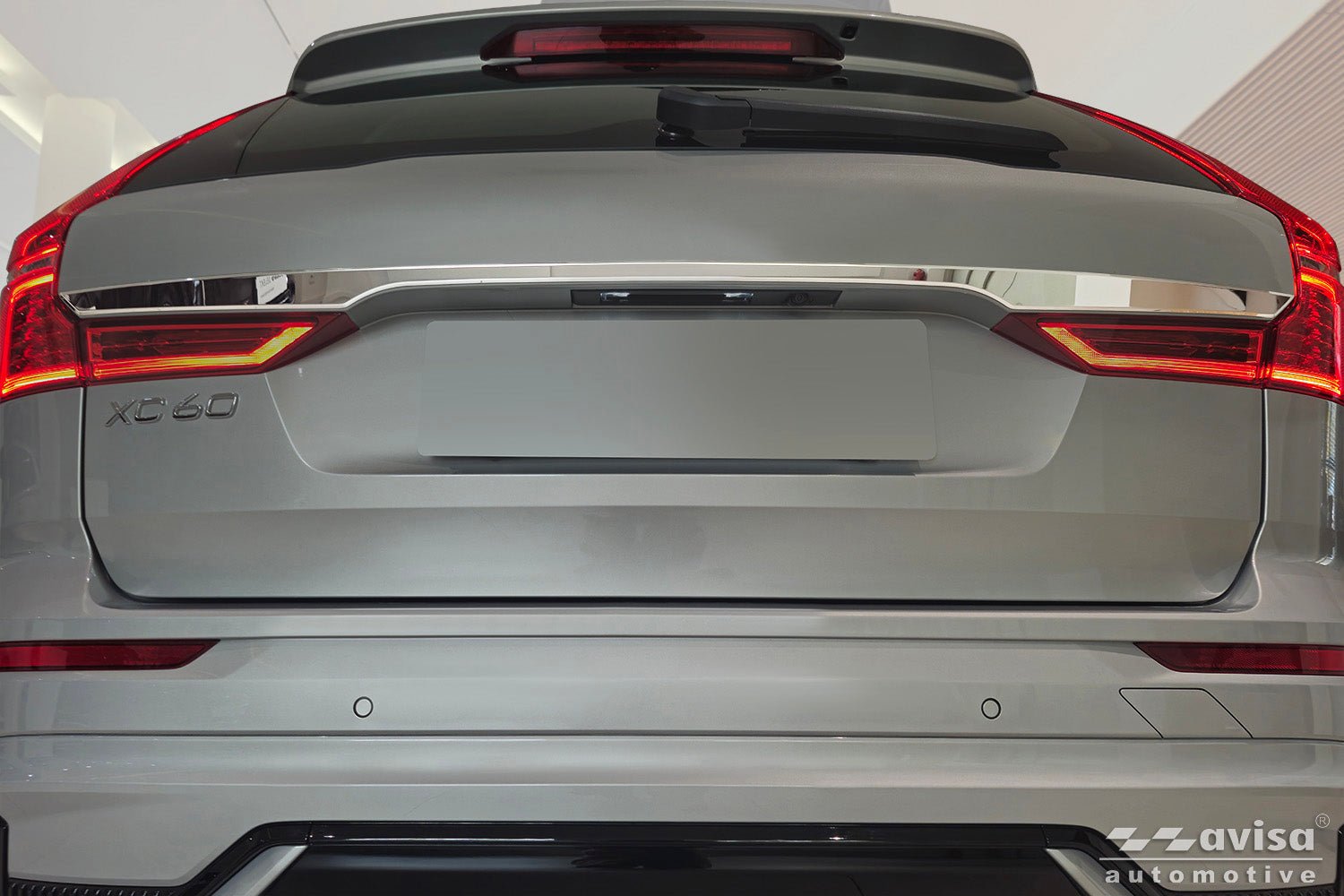 Bakluckelist Volvo XC60 II/ XC60 II R-Design 2017+facelift 2021, facelift 2021+/ Plug-In Hybrid 2019+facelift 2021… – Spegelpolerat silver | AVISA - Carlevel AB - Bakluckelist