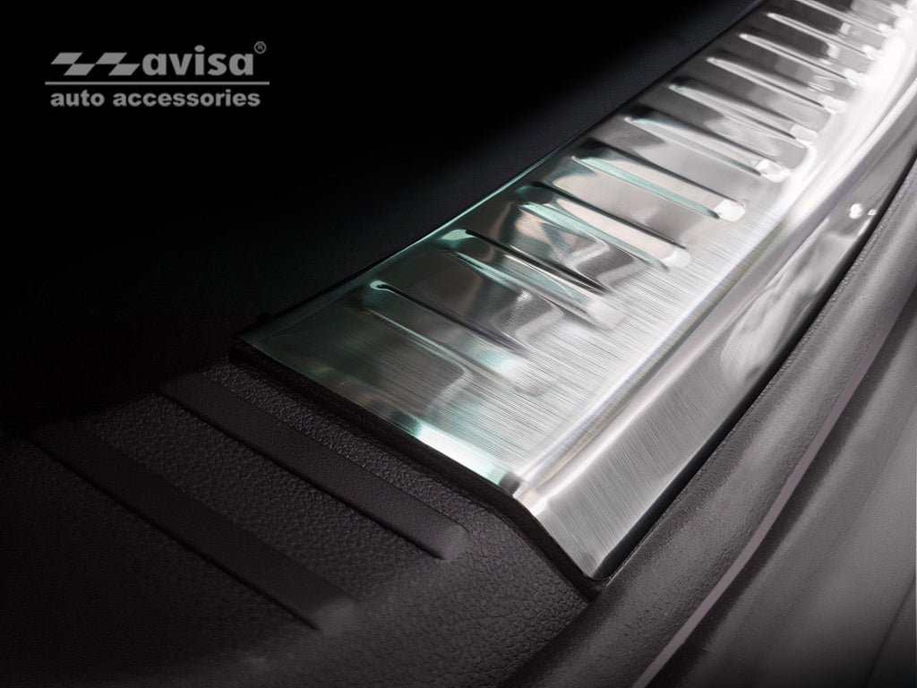 Inre lastskydd Skoda Kodiaq crossover 2016–2021, facelift 2021–2024 – Silver satin | AVISA - Carlevel AB - Inre lastskydd