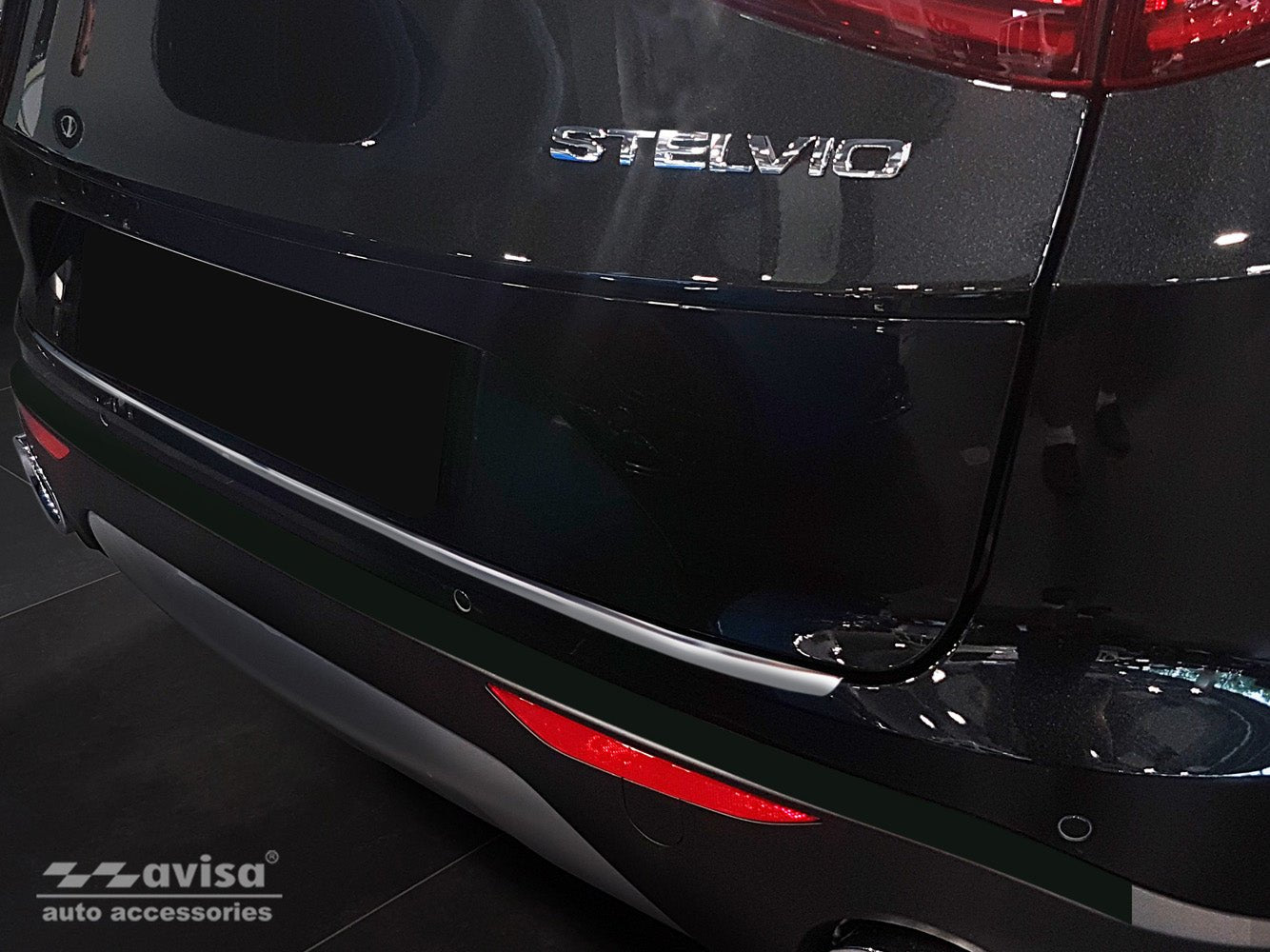 Lastskydd Alfa Romeo Stelvio 2016–2020, facelift 2020+ – Silver satin | AVISA - Carlevel AB - Lastskydd