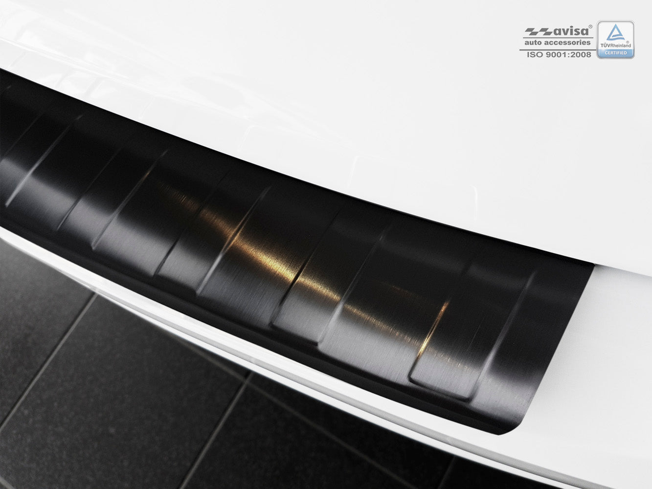 Lastskydd Audi A4 B9 Avant/ S-line 2015–2019, facelift 2019+ / Audi S4 Avant 2015–2019, facelift 2019+ – Svart | AVISA - Carlevel AB - Lastskydd