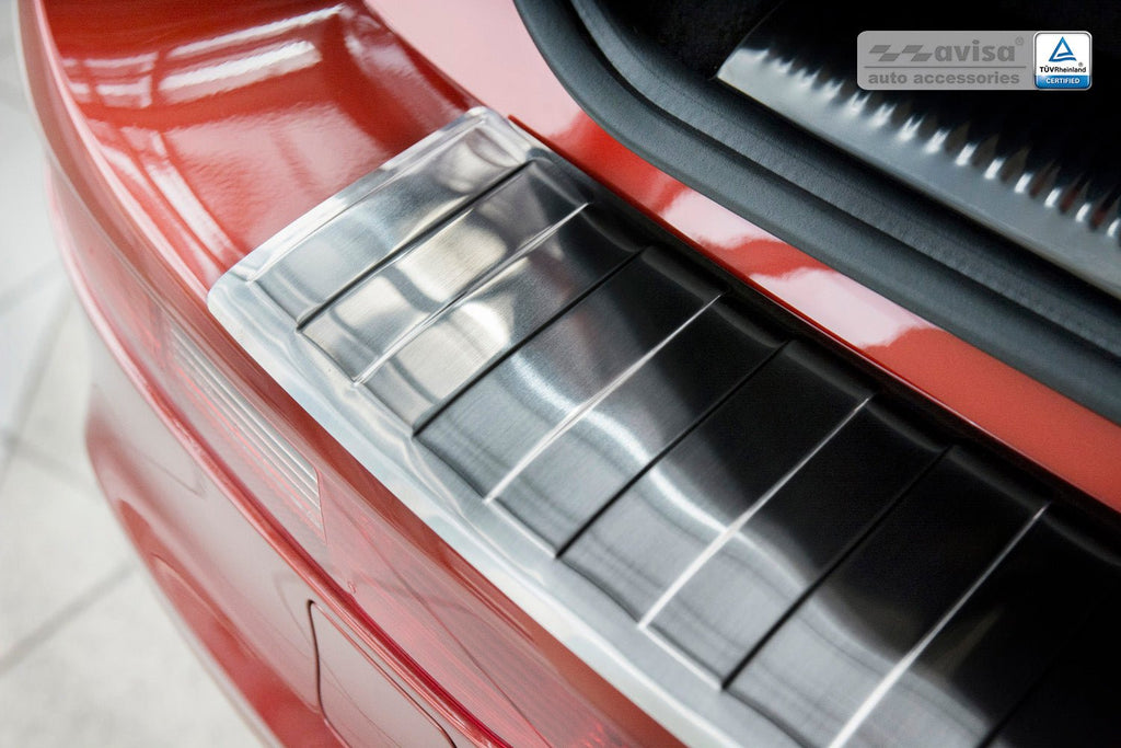 Lastskydd Audi Q5 2008–2012, facelift 2012–2016 / Audi SQ5 2013+ – Silver satin | AVISA - Carlevel AB - Lastskydd