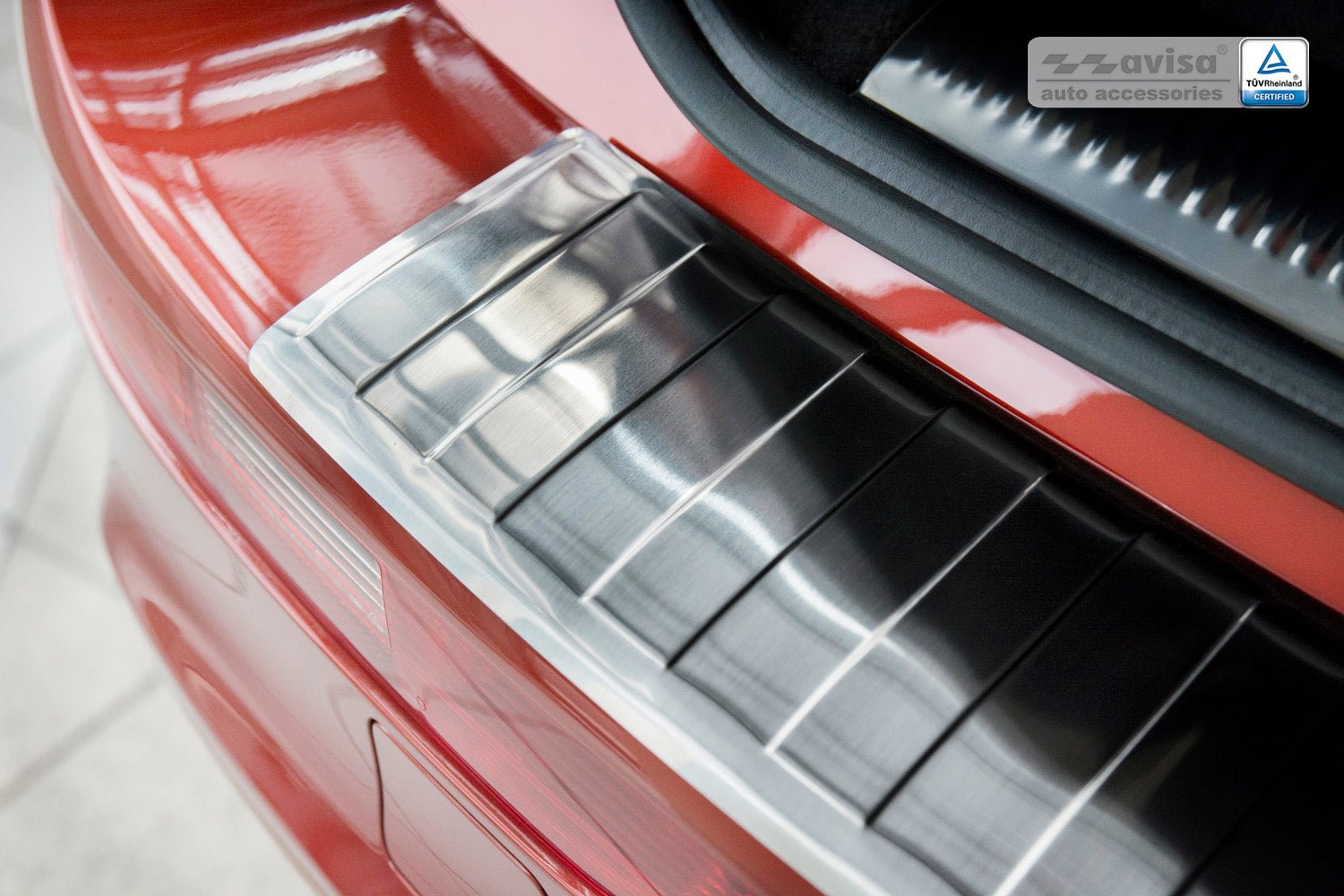 Lastskydd Audi Q5 2008–2012, facelift 2012–2016 / Audi SQ5 2013+ – Silver satin | AVISA - Carlevel AB - Lastskydd