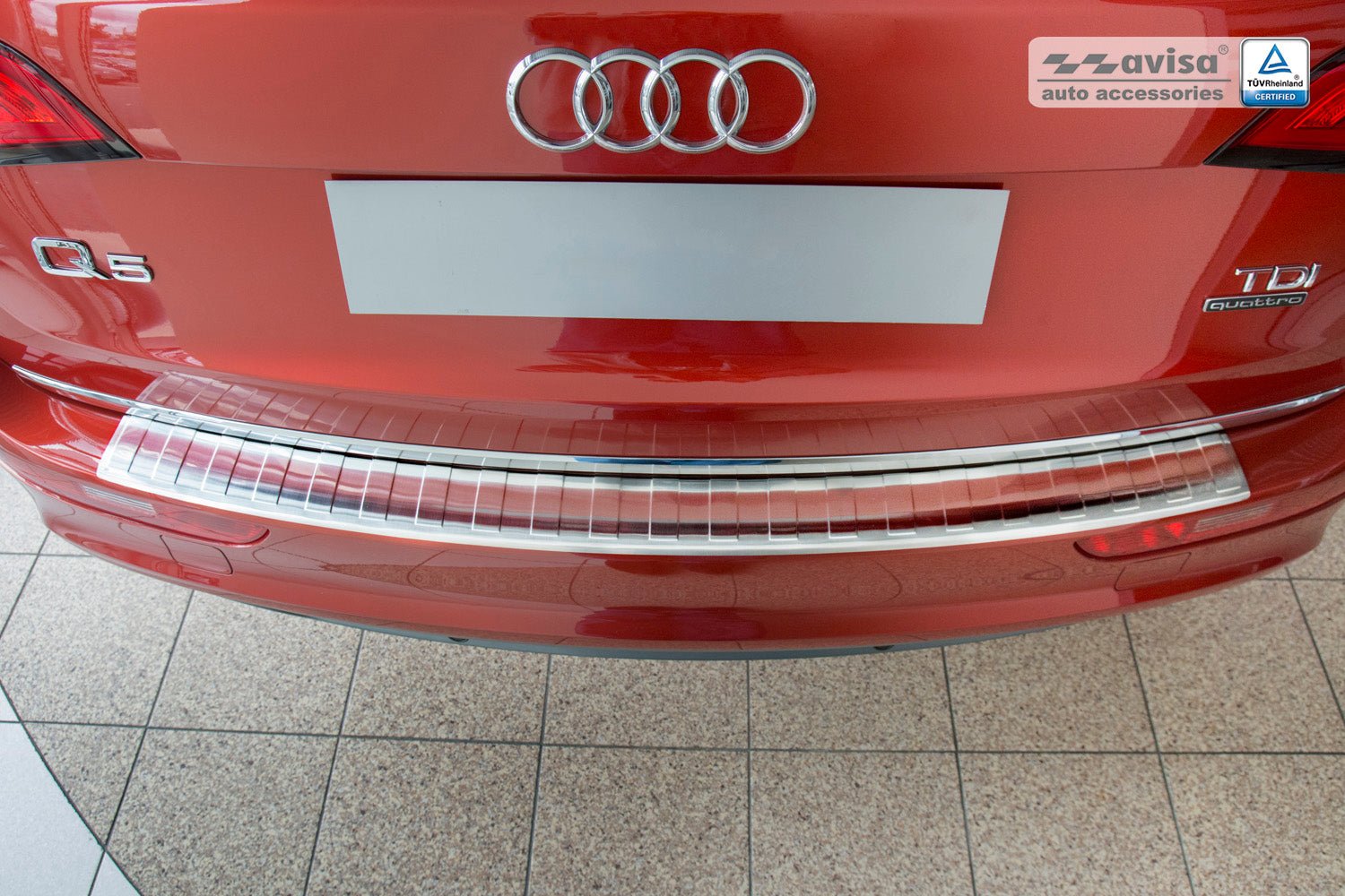 Lastskydd Audi Q5 2008–2012, facelift 2012–2016 / Audi SQ5 2013+ – Silver satin | AVISA - Carlevel AB - Lastskydd