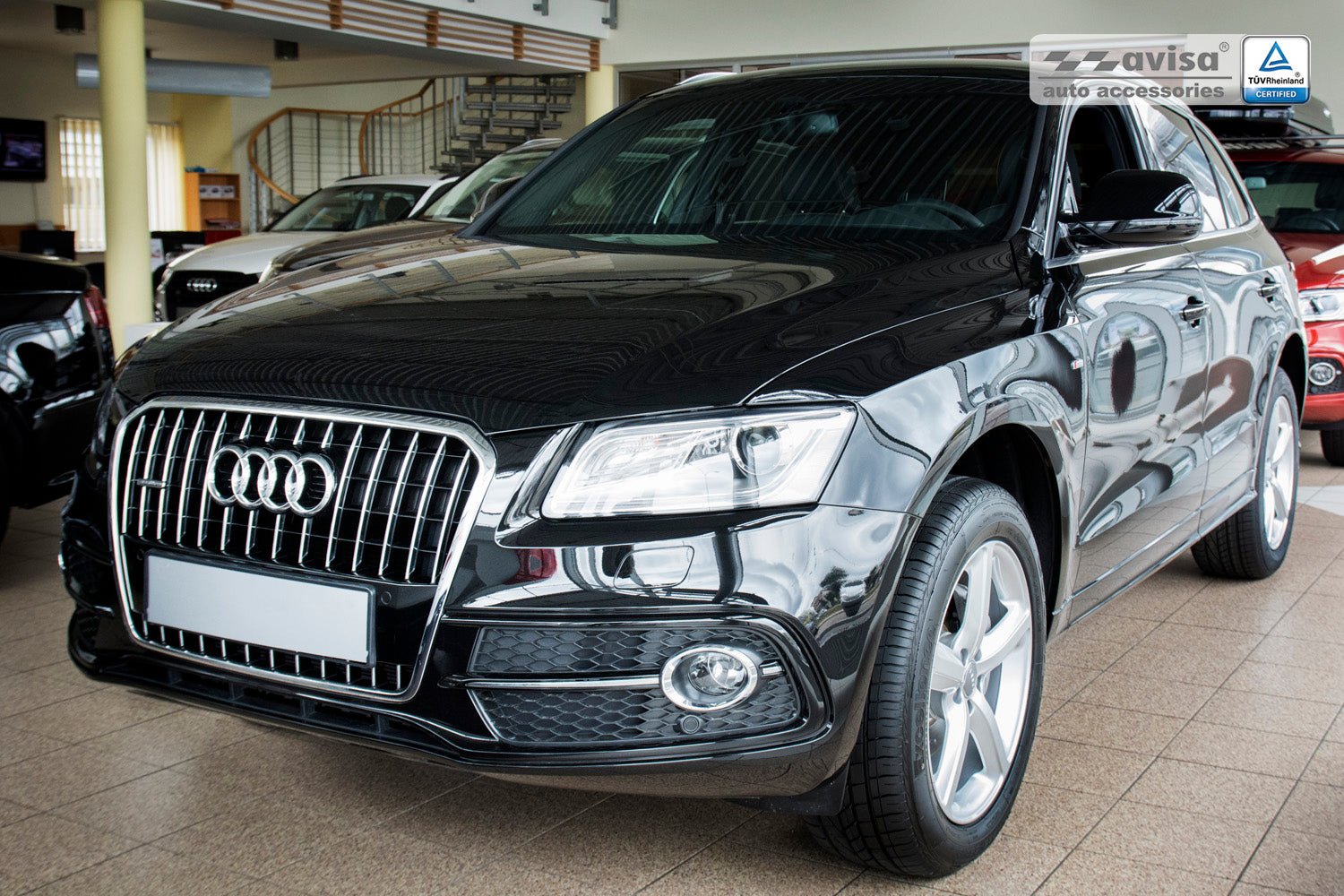 Lastskydd Audi Q5 2008–2012, facelift 2012–2016 / Audi SQ5 2013+ – Spegelpolerat silver | AVISA - Carlevel AB - Lastskydd