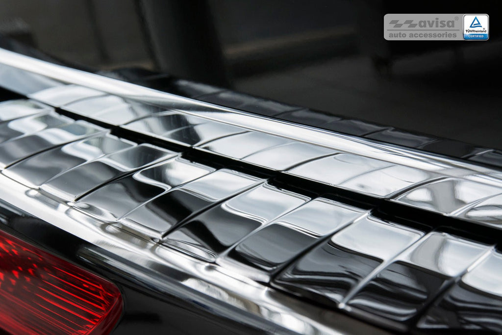 Lastskydd Audi Q5 2008–2012, facelift 2012–2016 / Audi SQ5 2013+ – Spegelpolerat silver | AVISA - Carlevel AB - Lastskydd