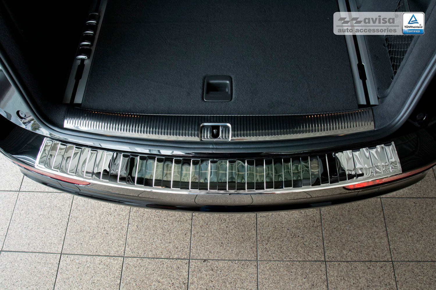 Lastskydd Audi Q5 2008–2012, facelift 2012–2016 / Audi SQ5 2013+ – Spegelpolerat silver | AVISA - Carlevel AB - Lastskydd