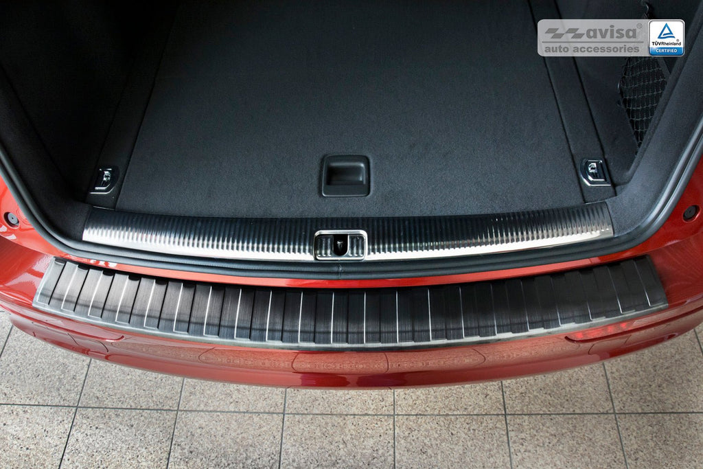 Lastskydd Audi Q5 2008–2012, facelift 2012–2016 / Audi SQ5 2013+ – Svart | AVISA - Carlevel AB - Lastskydd