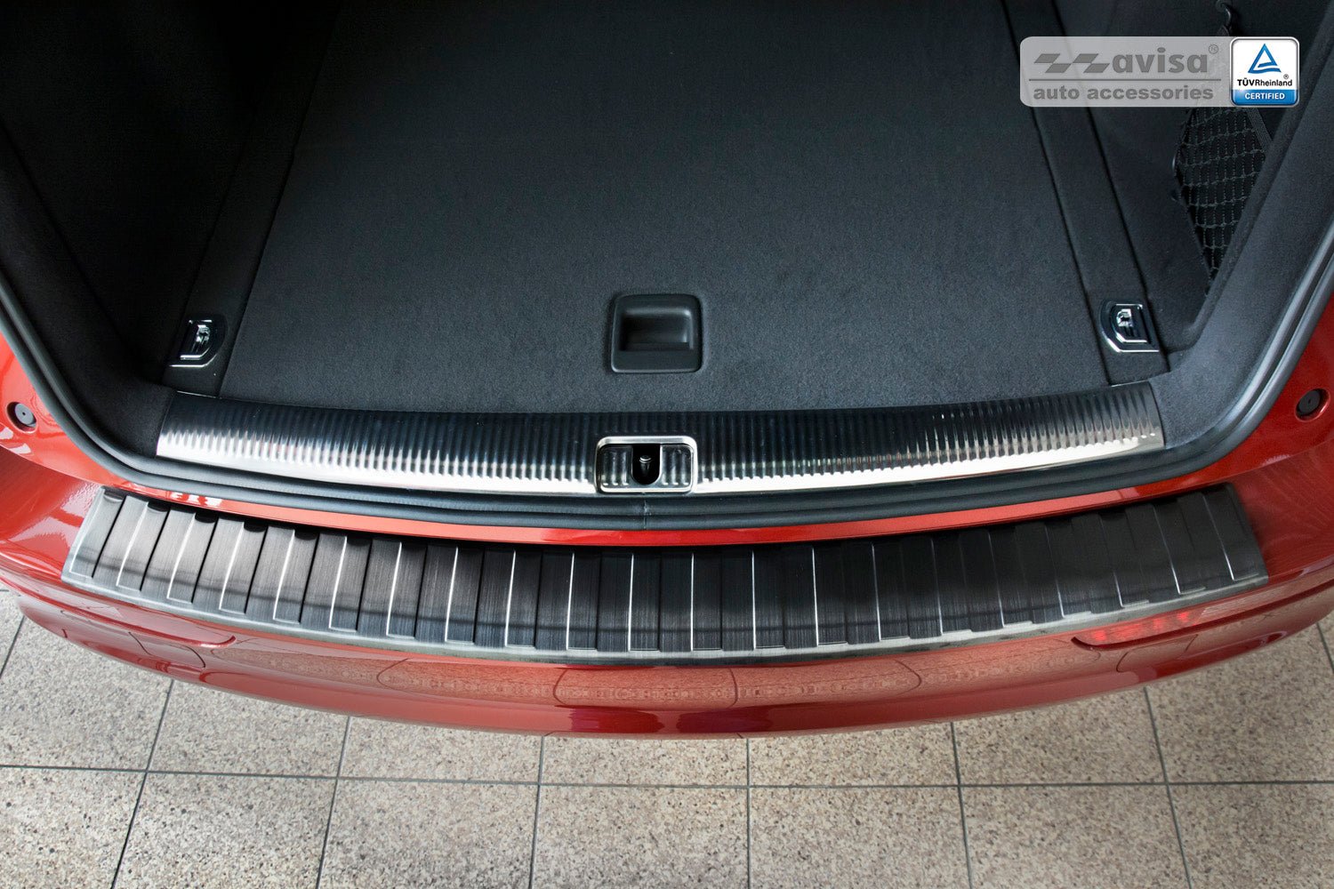 Lastskydd Audi Q5 2008–2012, facelift 2012–2016 / Audi SQ5 2013+ – Svart | AVISA - Carlevel AB - Lastskydd