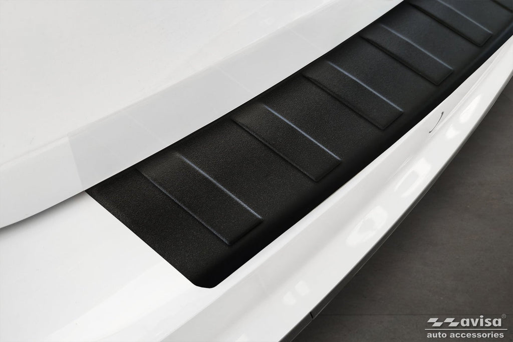 Lastskydd Black Mat Audi A4 B9 Avant/ S-line 2015–2019, facelift 2019+ / Audi S4 Avant 2015–2019, facelift 2019+ – Mattsvart | AVISA - Carlevel AB - Lastskydd