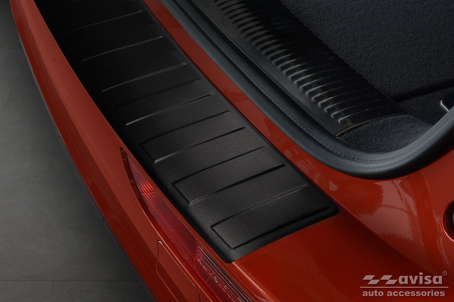 Lastskydd Black Mat Audi Q5 2008–2012, facelift 2012–2016 – Mattsvart | AVISA - Carlevel AB - Lastskydd