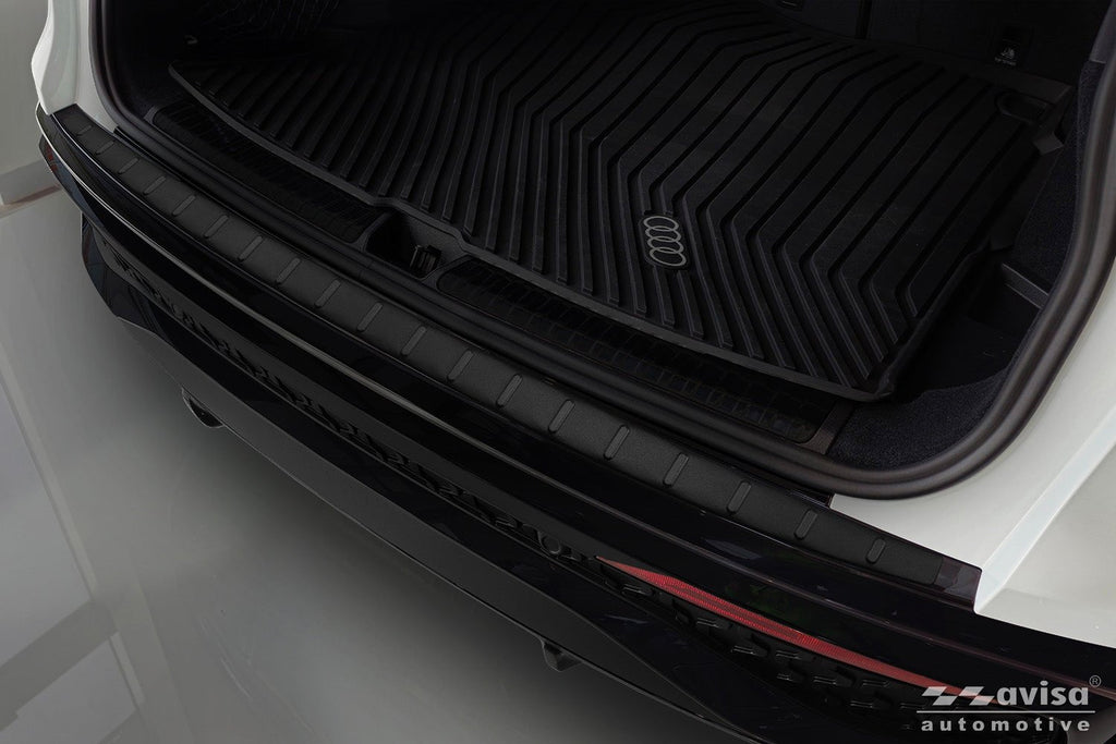 Lastskydd Black Mat Audi Q5 III 2024+ – Mattsvart | AVISA - Carlevel AB - Lastskydd