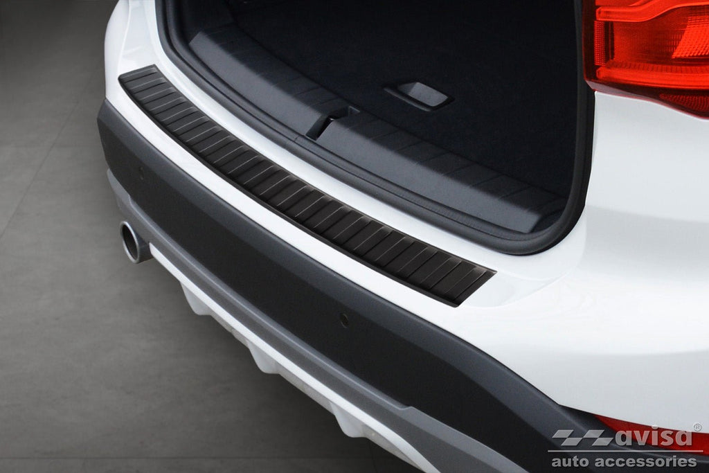 Lastskydd Black Mat BMW X1 F48 facelift 2015–2019, facelift 2019–2022 – Mattsvart | AVISA - Carlevel AB - Lastskydd