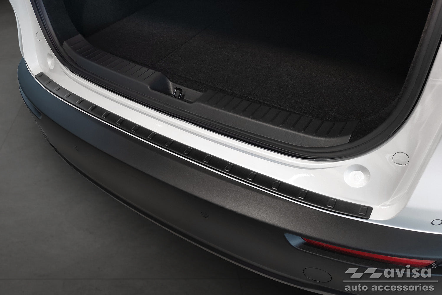 Lastskydd Black Mat Mazda CX-30 2019+ – Mattsvart | AVISA - Carlevel AB - Lastskydd