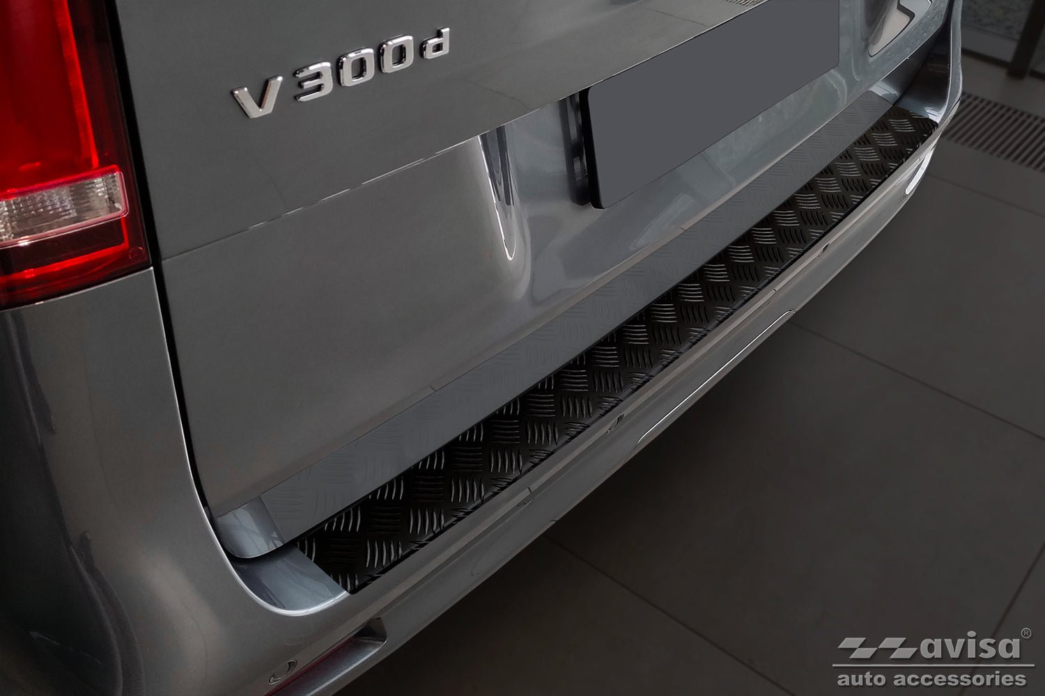 Lastskydd Black Mat Mercedes V Class W447/ Vito III/ Marco Polo 2014–2019, facelift 2019–2024, facelift 2024+ (versionen med two… – Mattsvart | AVISA - Carlevel AB - Lastskydd