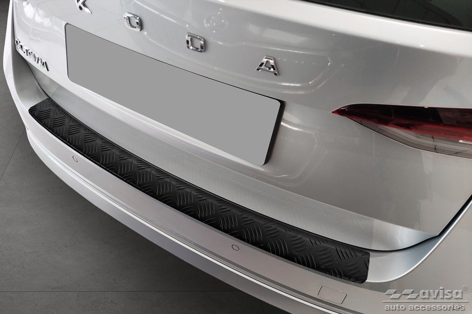 Lastskydd Black Mat Skoda Octavia IV Kombi Active, Sportline, Ambition, Style, Sportline 2019–2024 facelift 2024+ m.fl. – Mattsvart (2/40226) | AVISA - Carlevel AB - Lastskydd