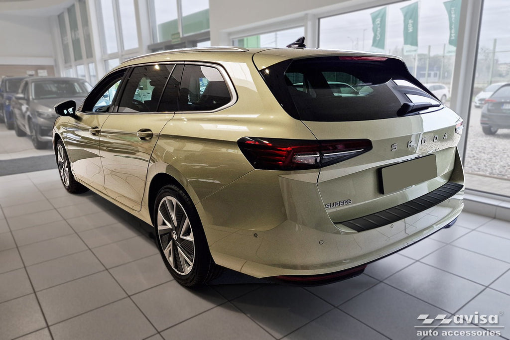 Lastskydd Black Mat Skoda Superb IV Kombi 2024+ – Mattsvart | AVISA - Carlevel AB - Lastskydd