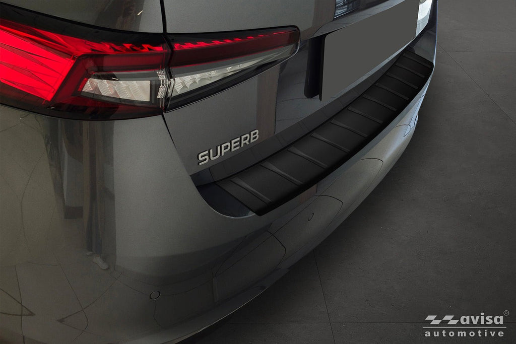 Lastskydd Black Mat Skoda Superb IV liftback 2023+ – Mattsvart | AVISA - Carlevel AB - Lastskydd