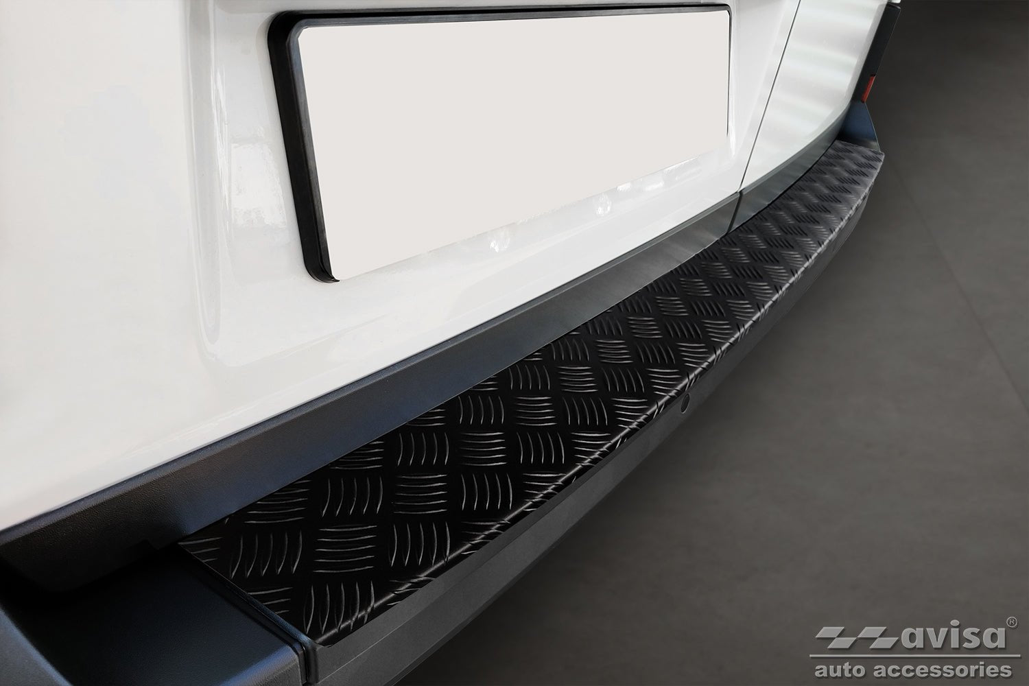 Lastskydd Black Mat Volkswagen Crafter II 2017–2024, facelift 2024+ – Mattsvart | AVISA - Carlevel AB - Lastskydd