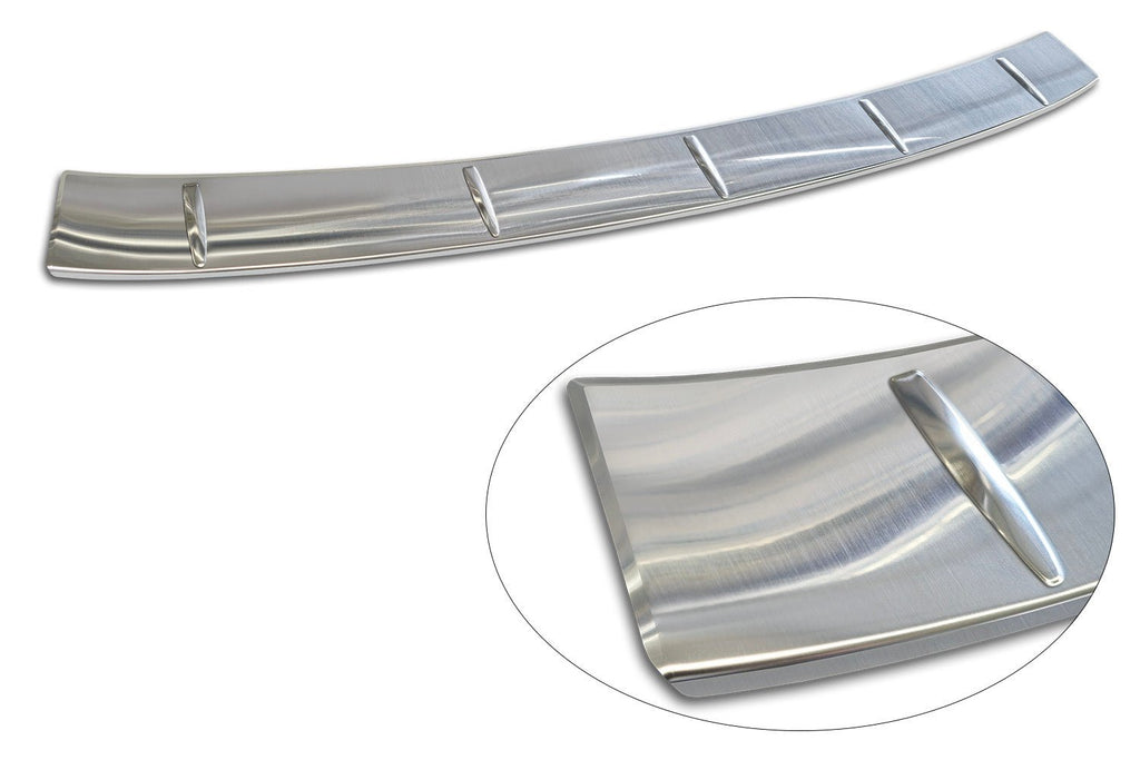 Lastskydd BMW 5 VII Touring G31 M-paket facelift 2020–2024 – Silver | AVISA - Carlevel AB - Lastskydd
