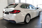 Lastskydd BMW 5 VII Touring G31 M-paket facelift 2020–2024 – Silver | AVISA - Carlevel AB - Lastskydd
